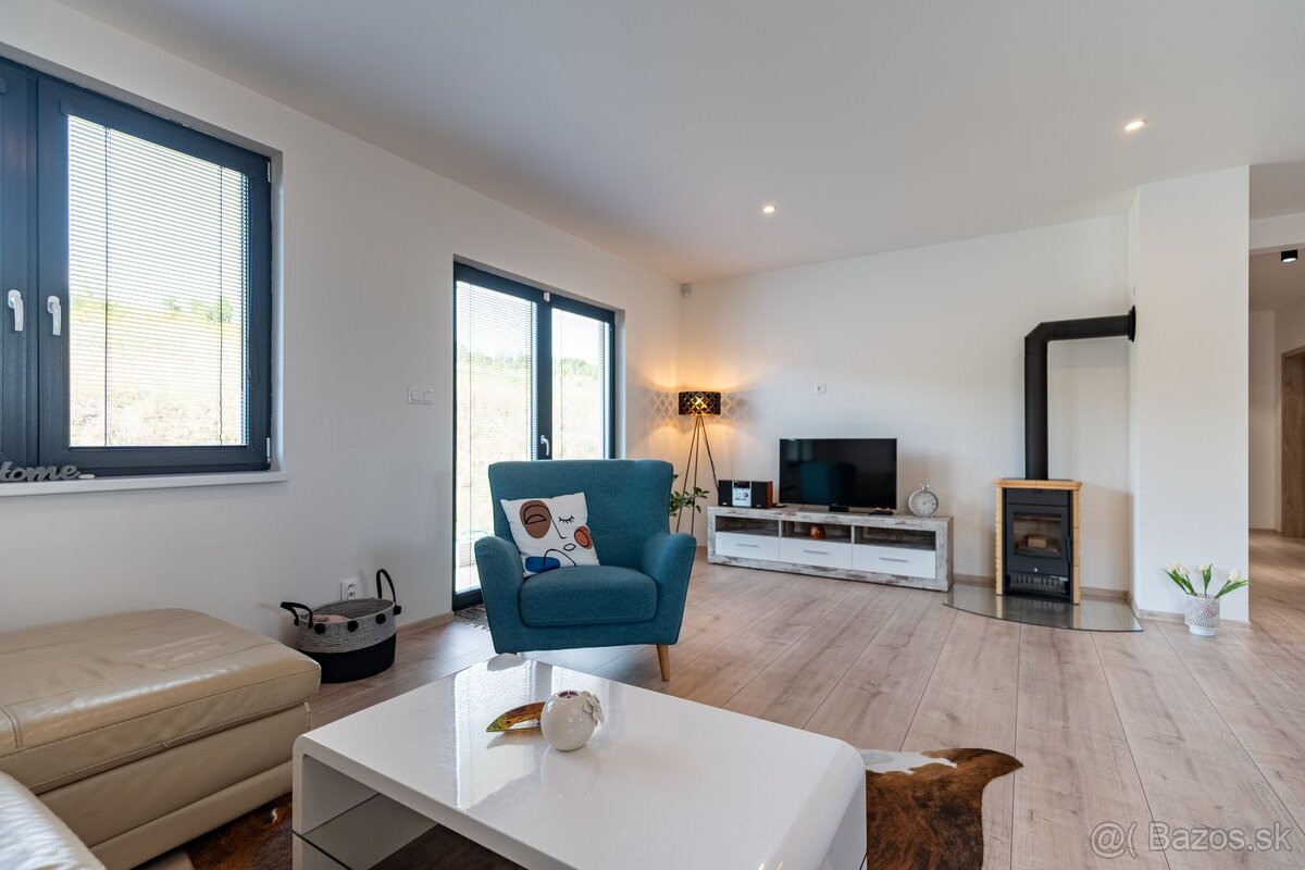 NA PREDAJ NOVOSTAVBA RODINNÉHO DOMU V OBCI GYŇOV - 5