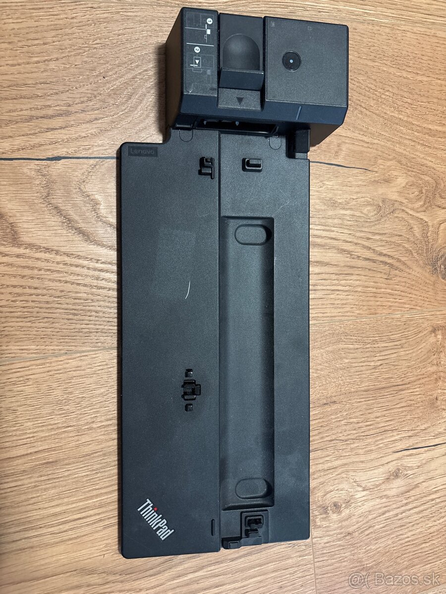 Lenovo thinkpad 40AJ ultra docking station - 5