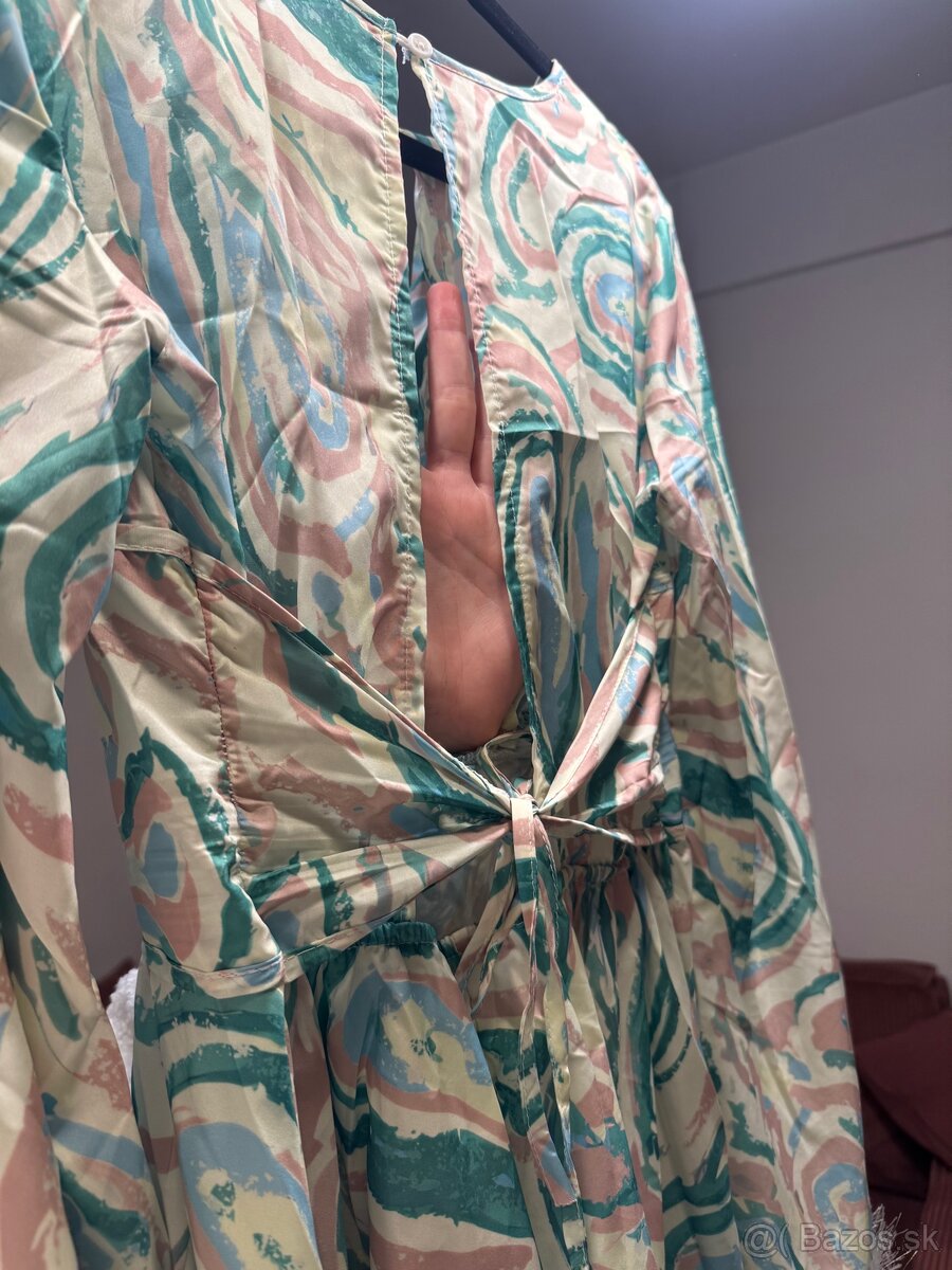 Mini party šaty - 5