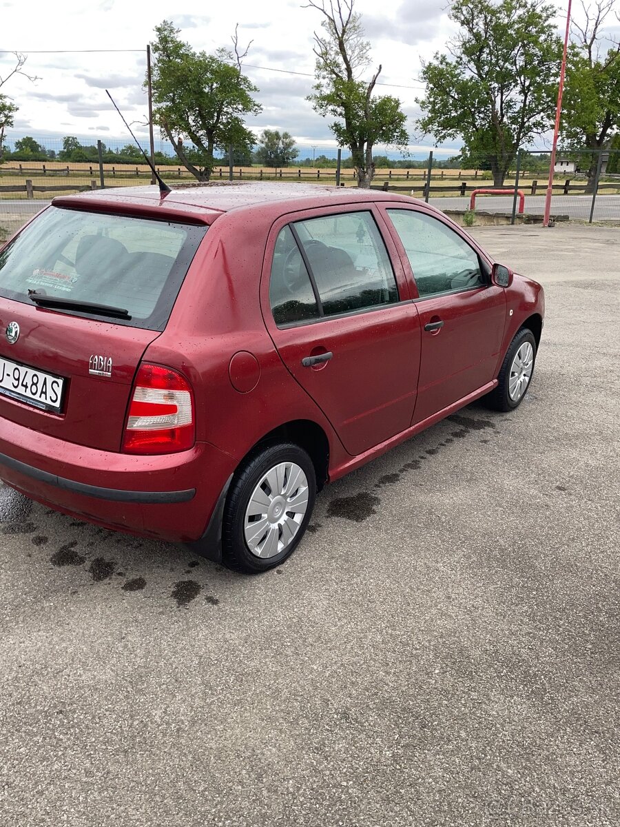 SKODA FABIA - 5