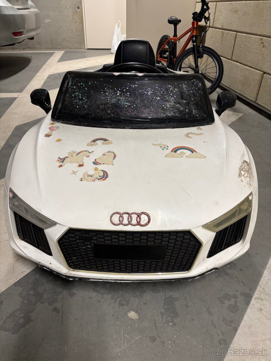 Detské elektrické autíčko Audi r8 spyder - 5