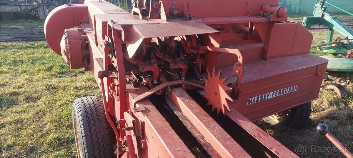 Predám lis Zn. Massey Fergusson - 5