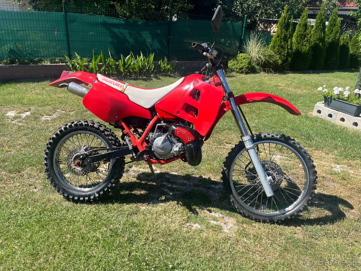 Suzuki TS 125