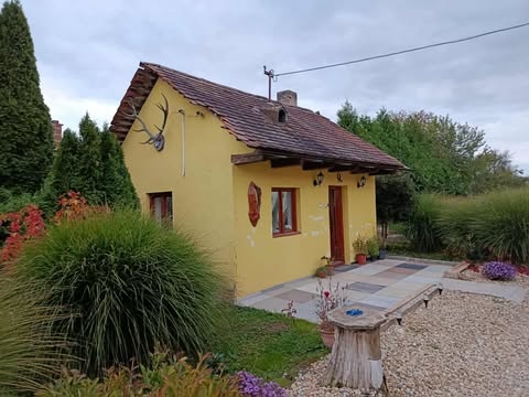 Na predaj zrekonštruovaný dom v obci Drahňov - 5