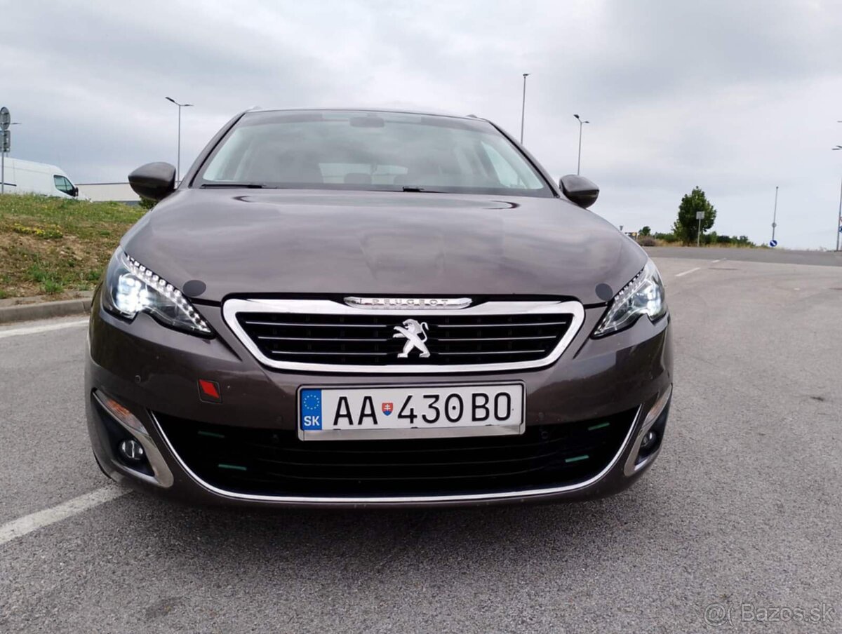 Peugeot 308 - 5