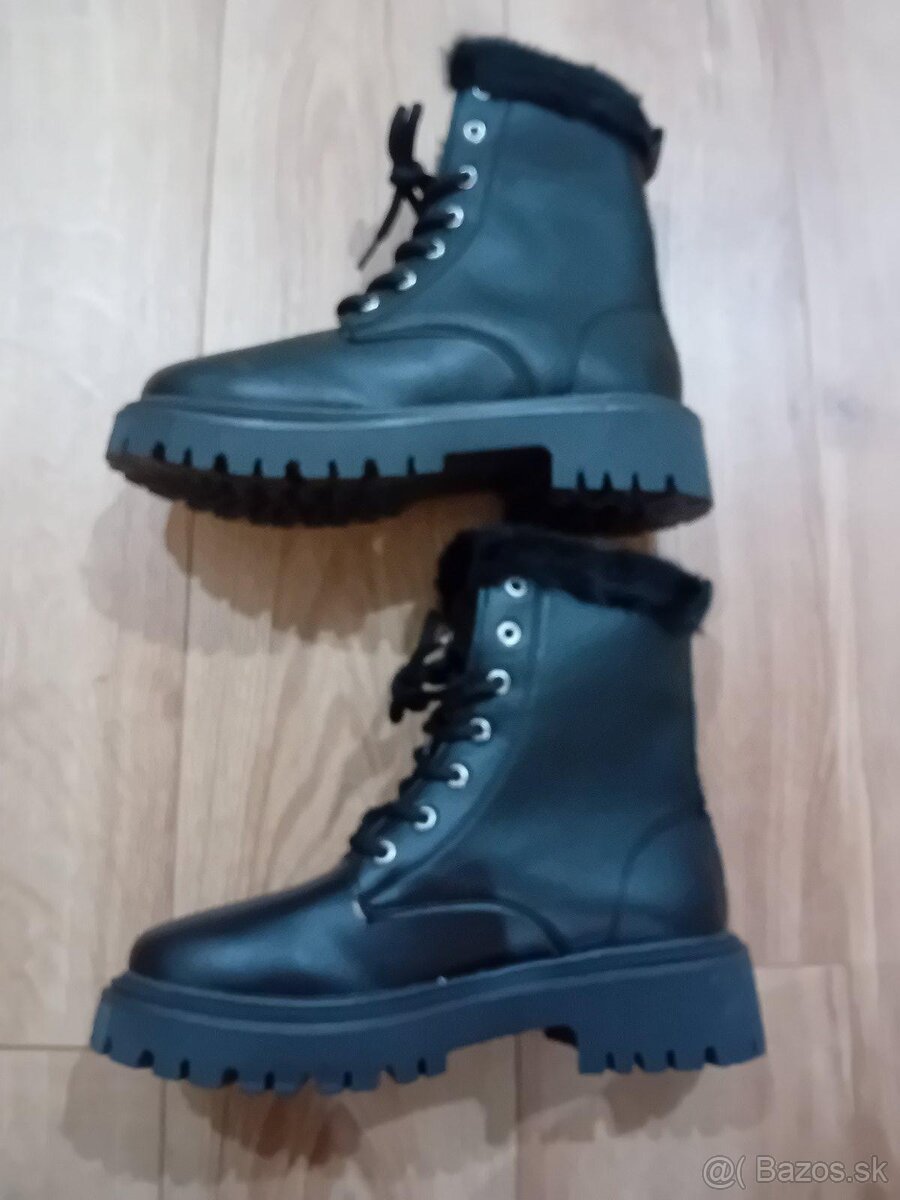 Dámske čižmy, velk. 37 - 5