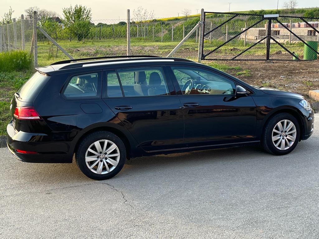 Volkswagen Golf 7,5 - 5