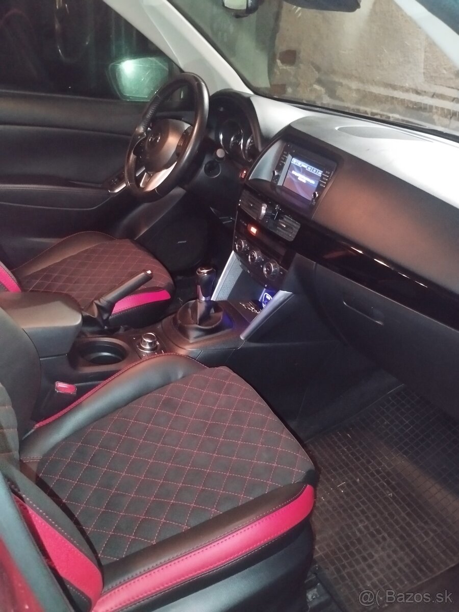 Mazda cx-5 2.2 skyactive-D 129kw 4x4 - 5