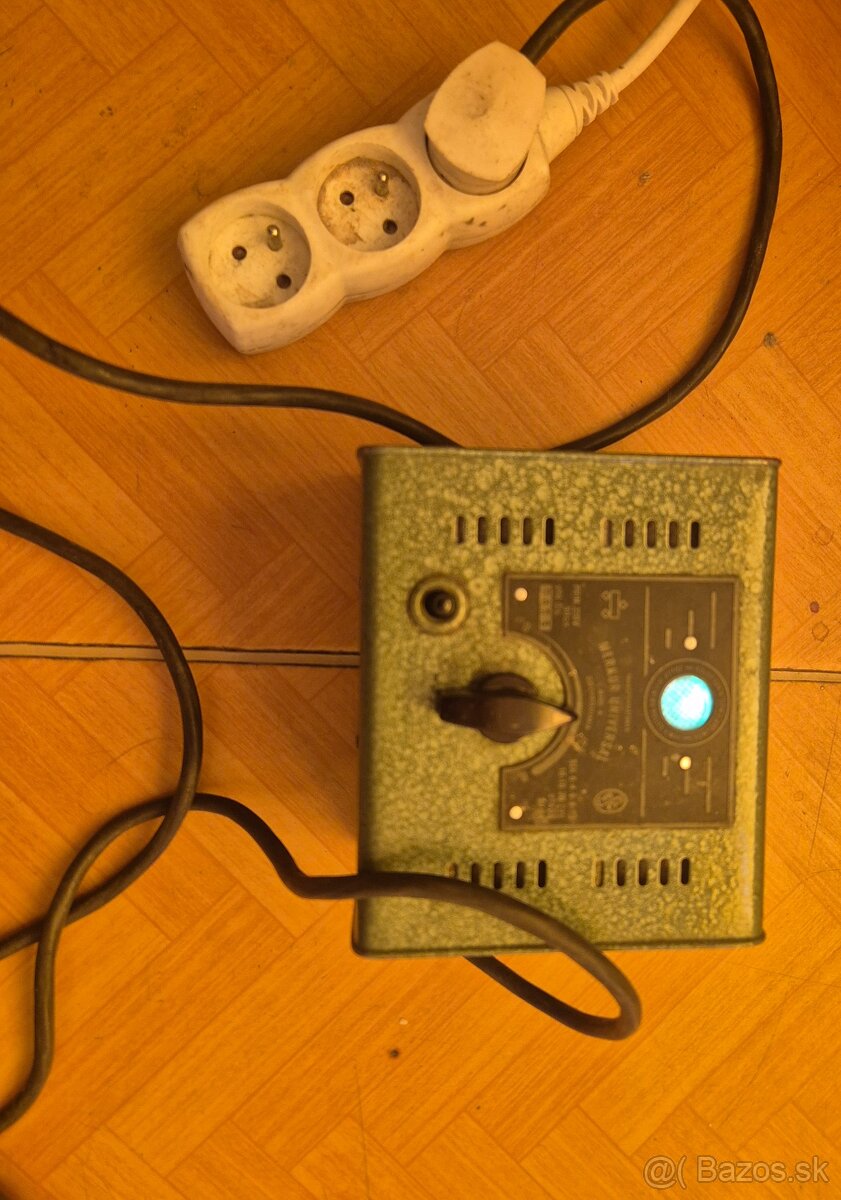 Predam starý Trafo Merkur Universal a Bager. - 5