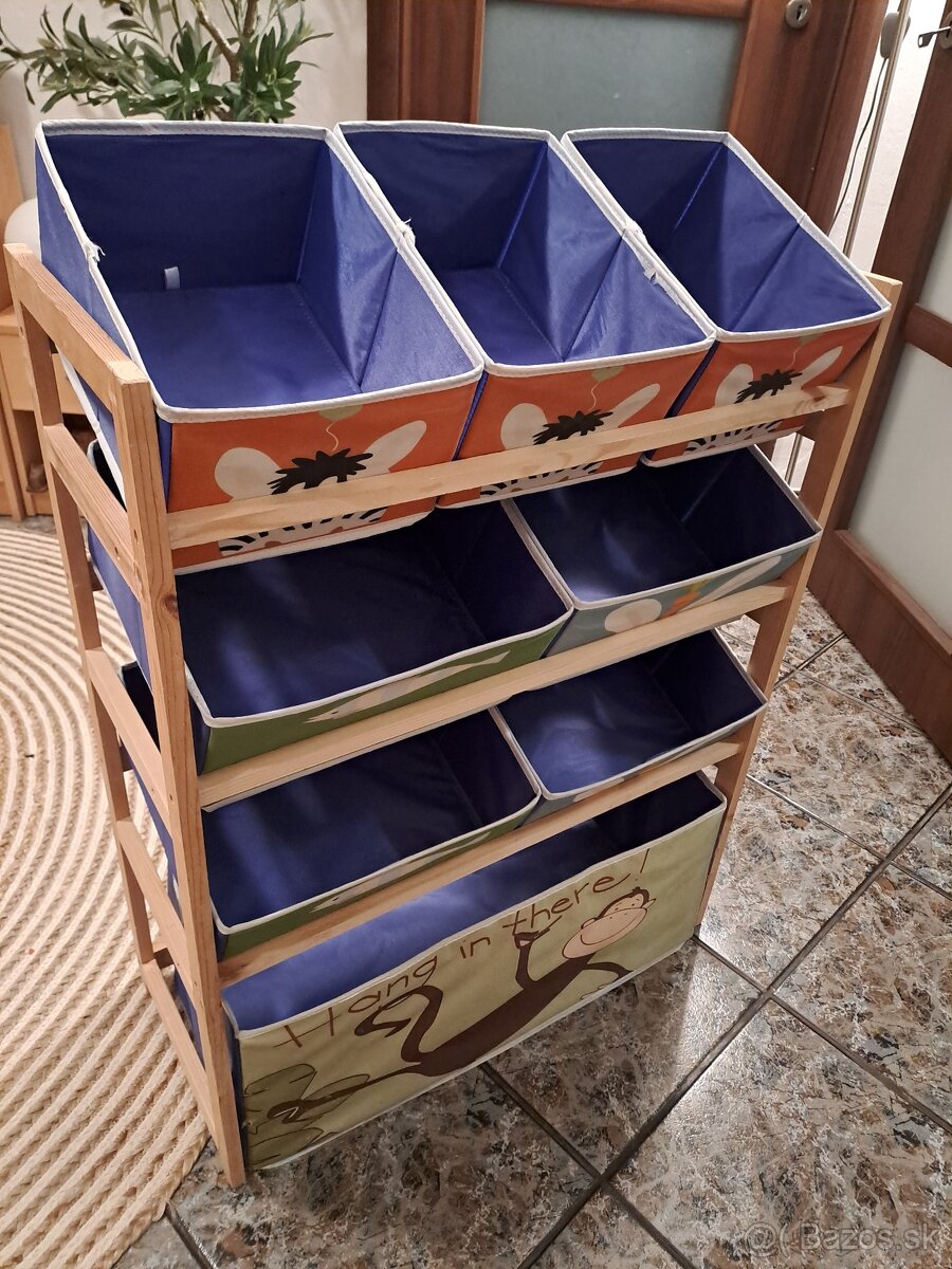 policka na hracky / ulozny priestor - 5