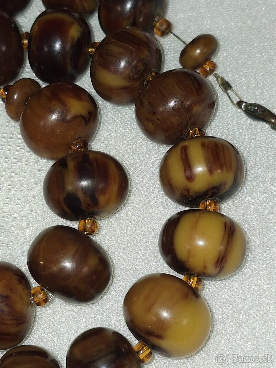 STAROŽITNÝ BAKELITOVÝ NÁHRDELNÍK - 5