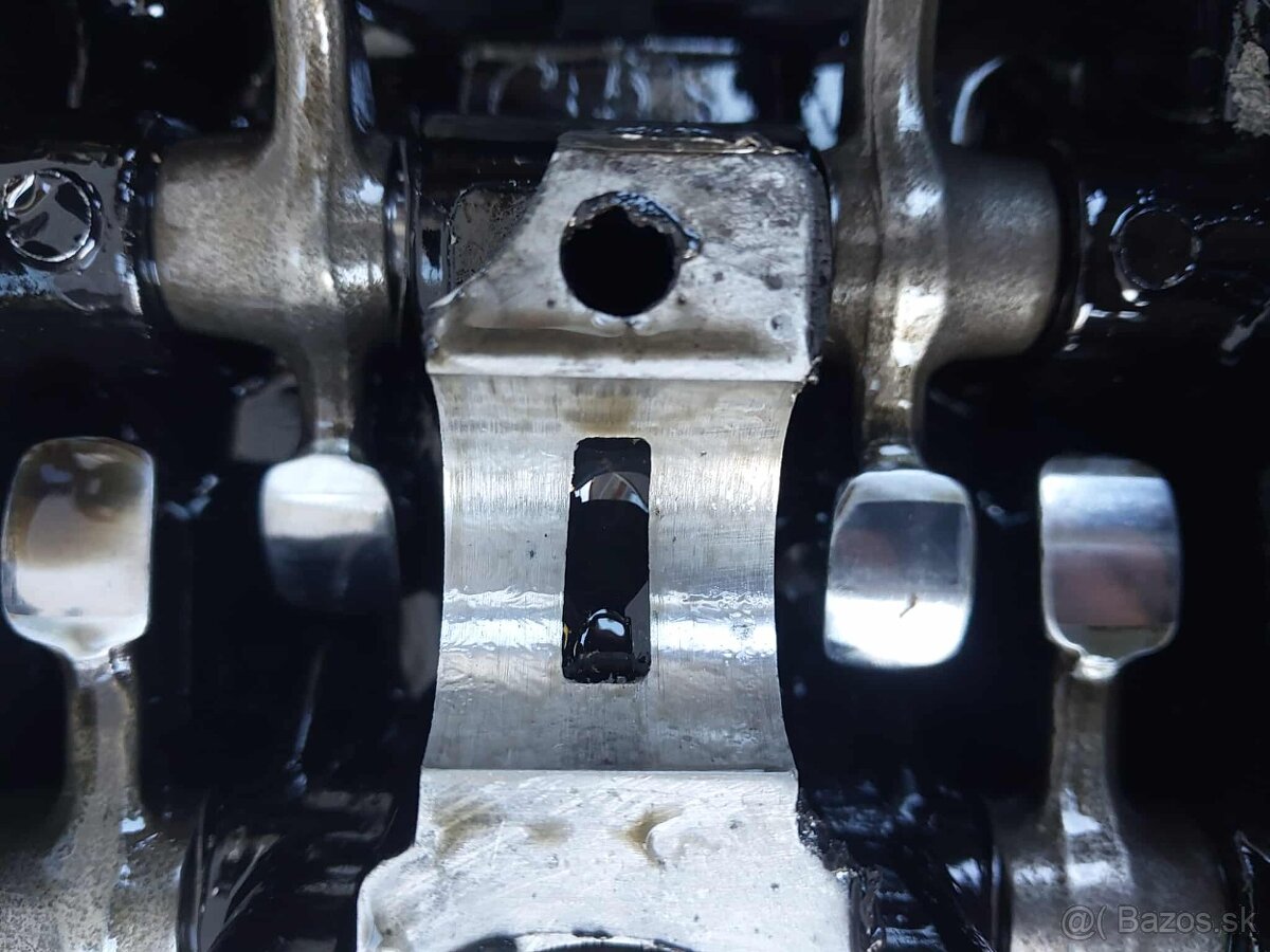 Yamaha XT 600 2KF vrch motora - 5