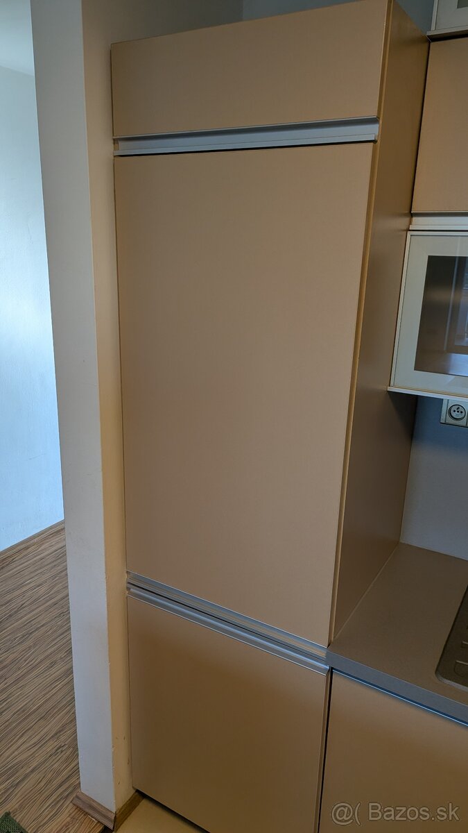 Chladnicka_vstavaná - 5