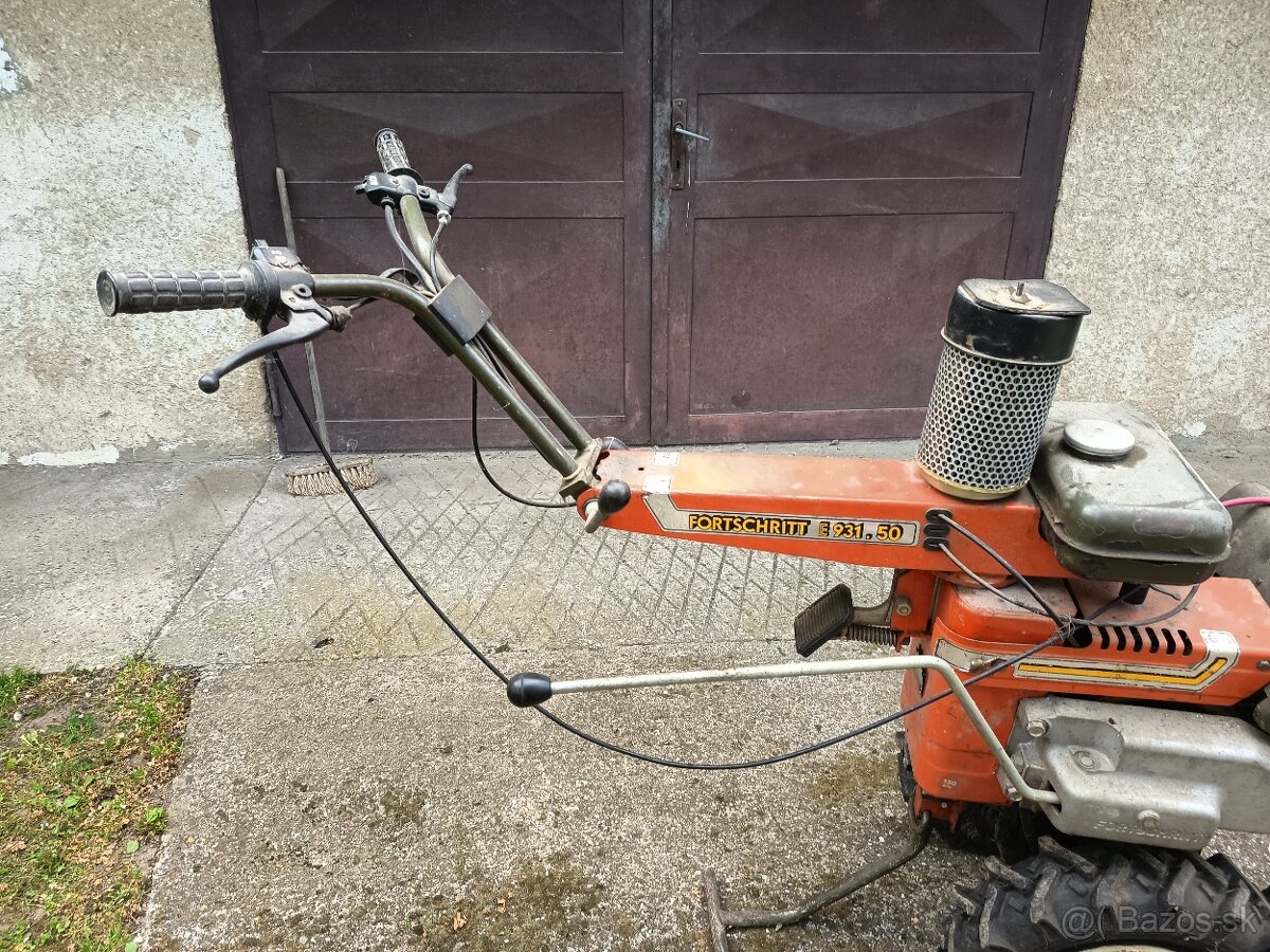 Malotraktor FORTSCHRITT - 5