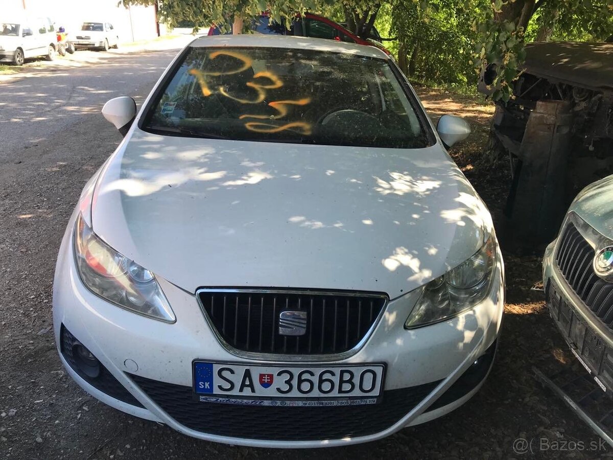 Seat IBIZA III 1,4i 63kw r. 2008 - 5