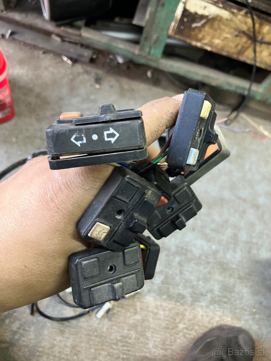 Predám vypínače Cev a domino - 5