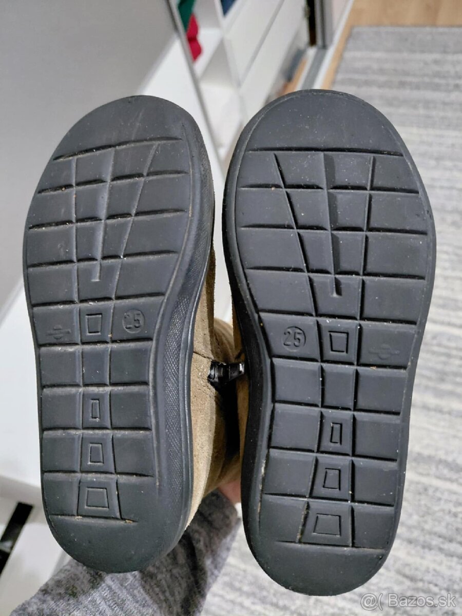 Čizmy a botasky veľkosť 25 - 5