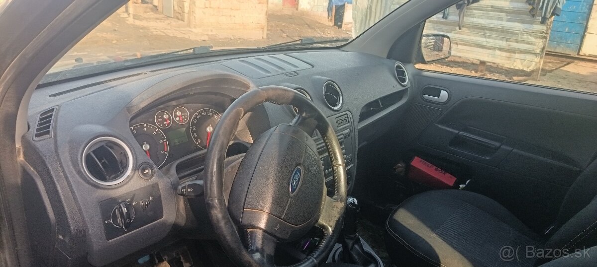 Ponúkam na predaj - 5