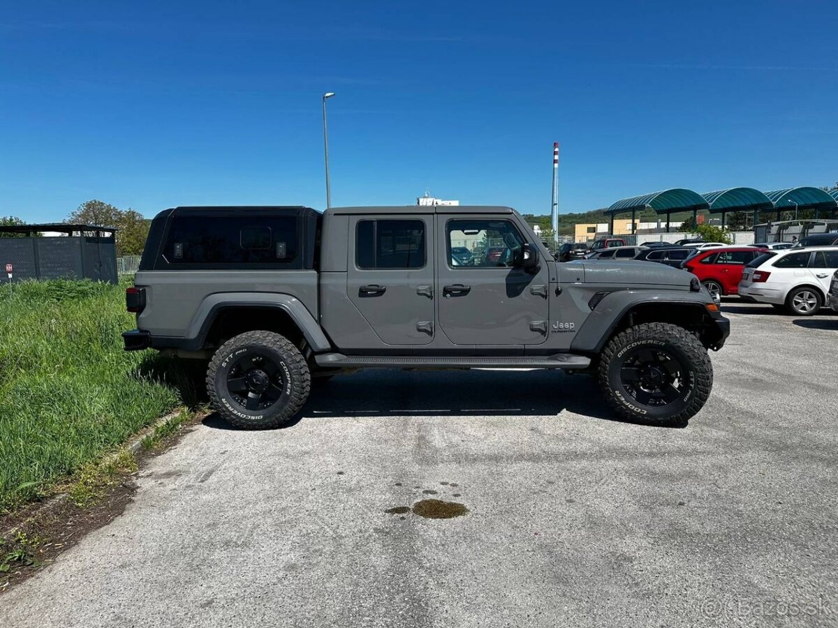 Jeep Gladiator 3.0 CRD Overland 4WD