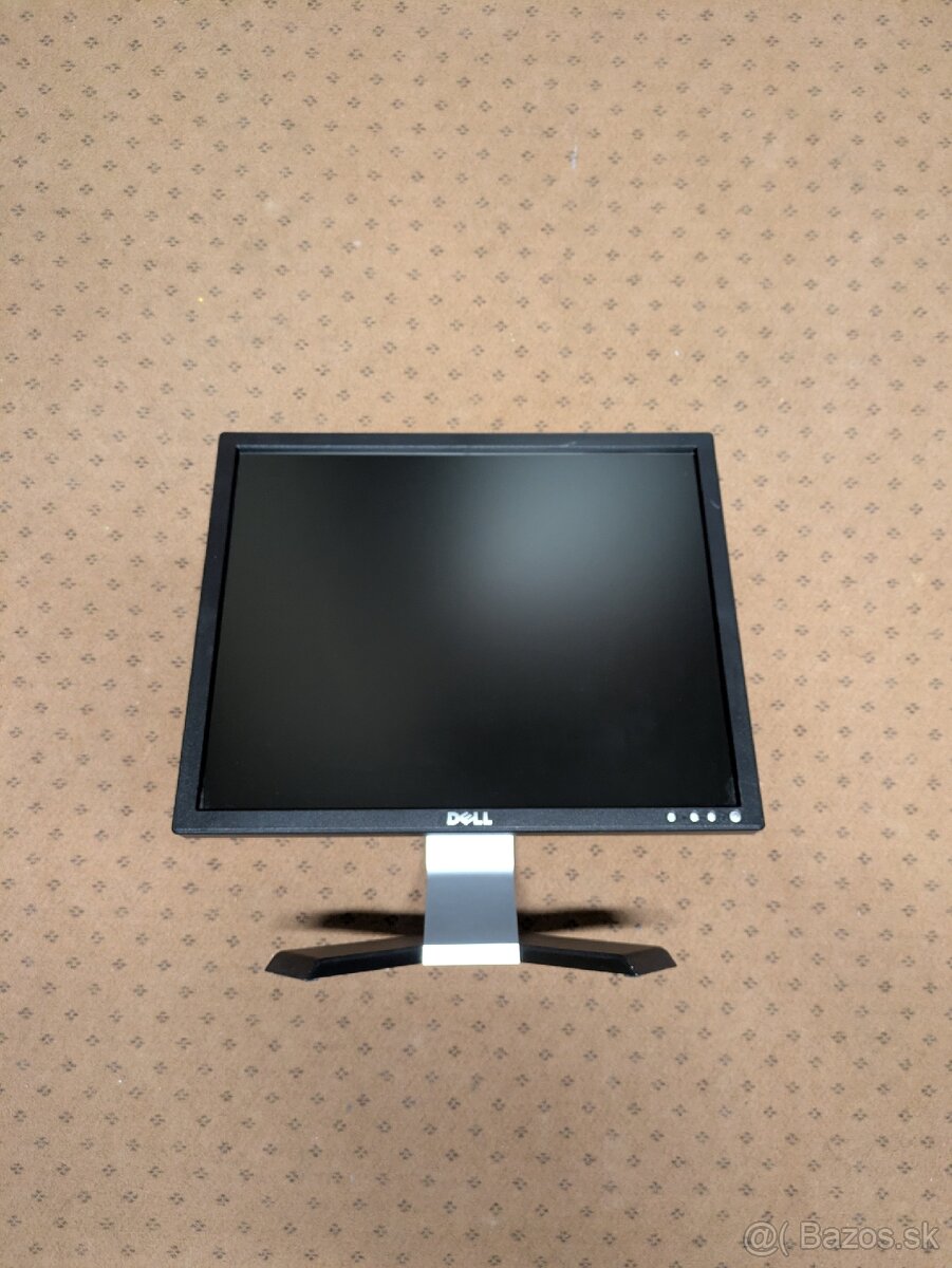 VGA kancelársky monitor 19" - 5