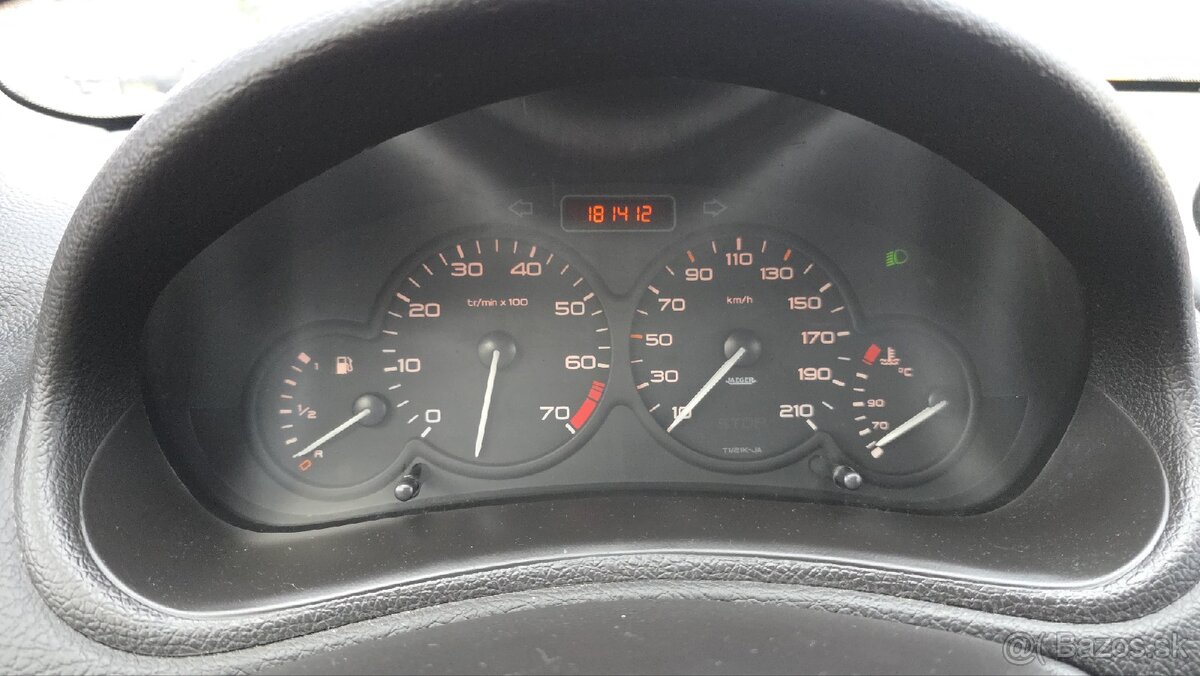 Predám Peugeot 206 1,1 benzín - 5