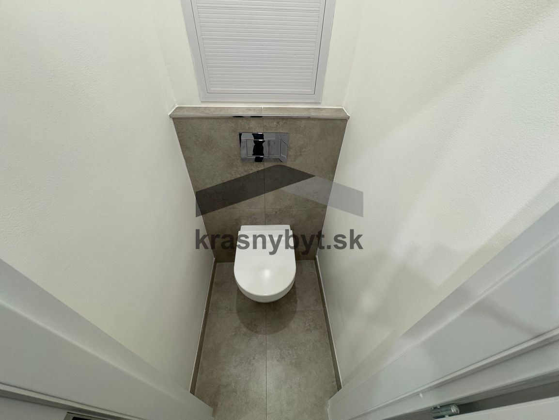 KRÁSNY BYT V TOP LOKALITE - STARÝ RUŽINOV - 5