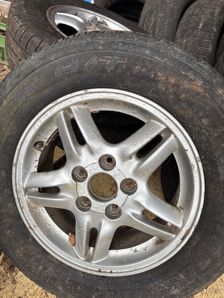 Hliníkové disky 5x114,3 r15 + nove gumy 205/70 - 5