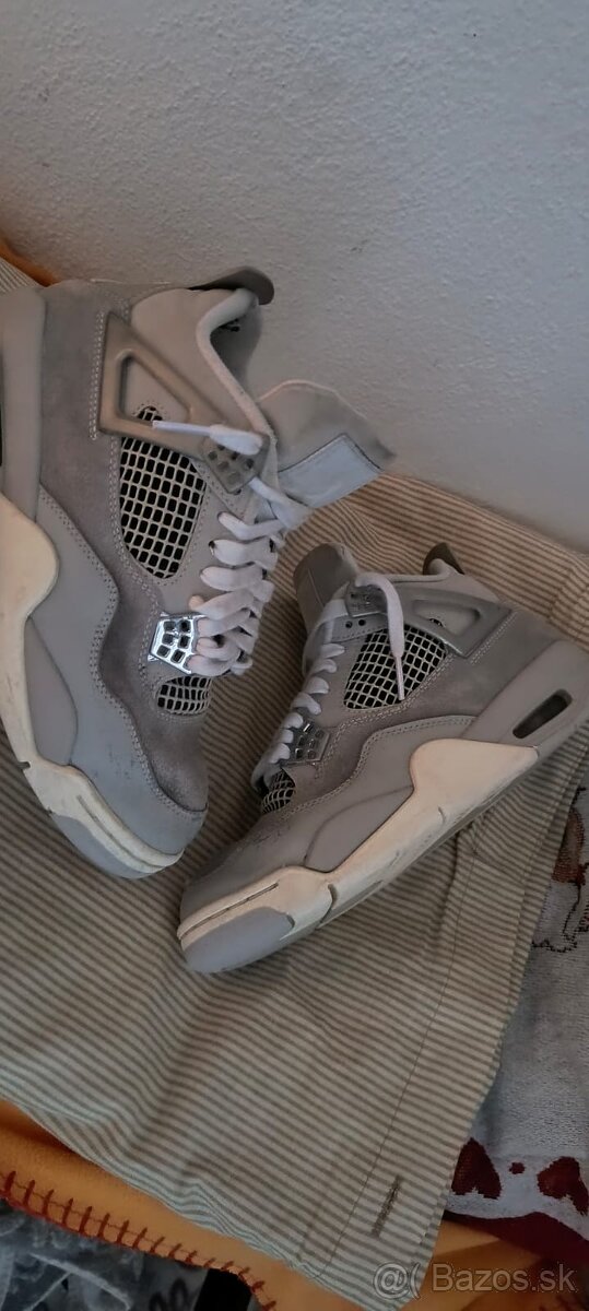 Jordan 4 frozen moments - 5