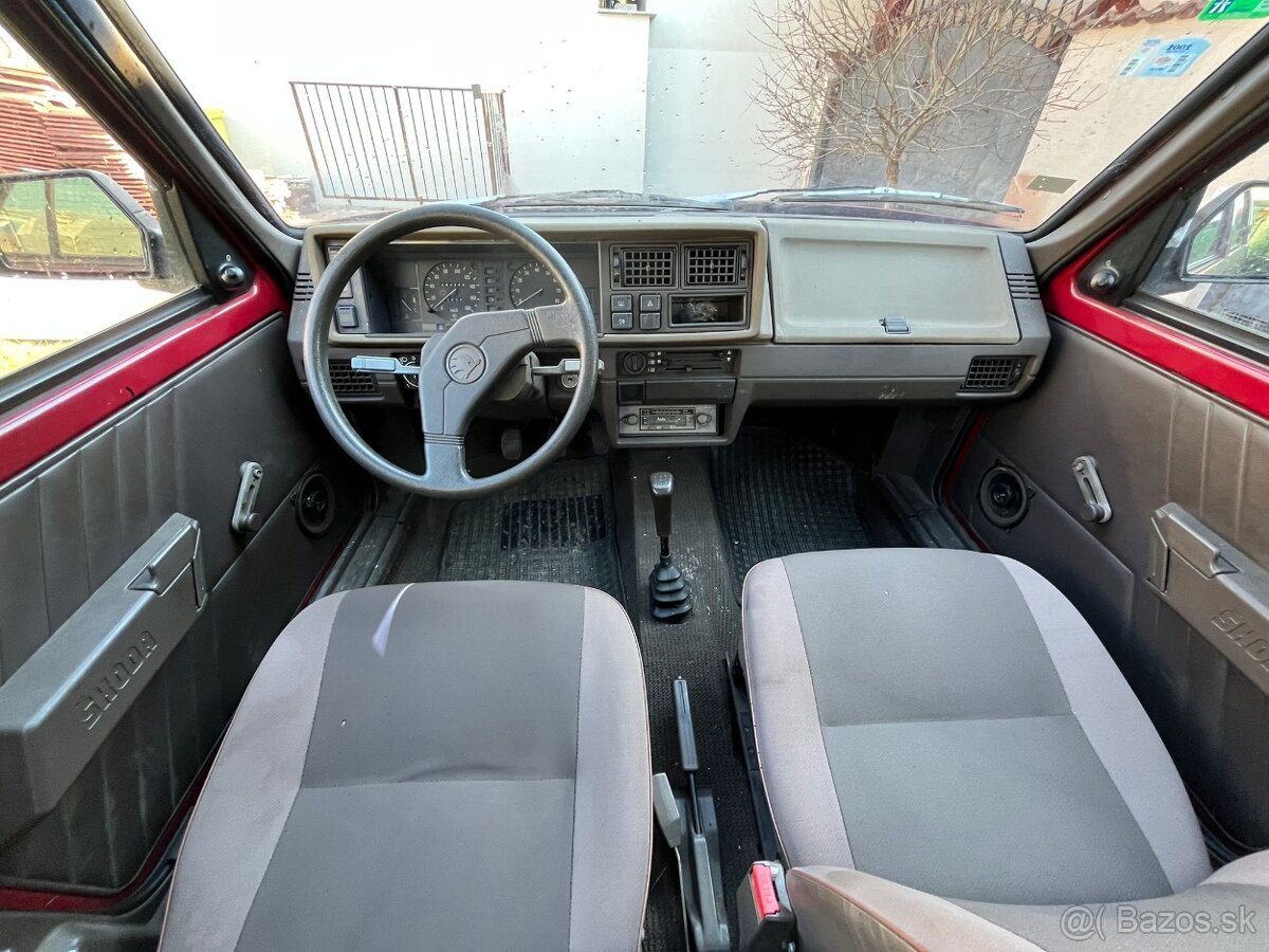 Škoda Favorit 135L - 5