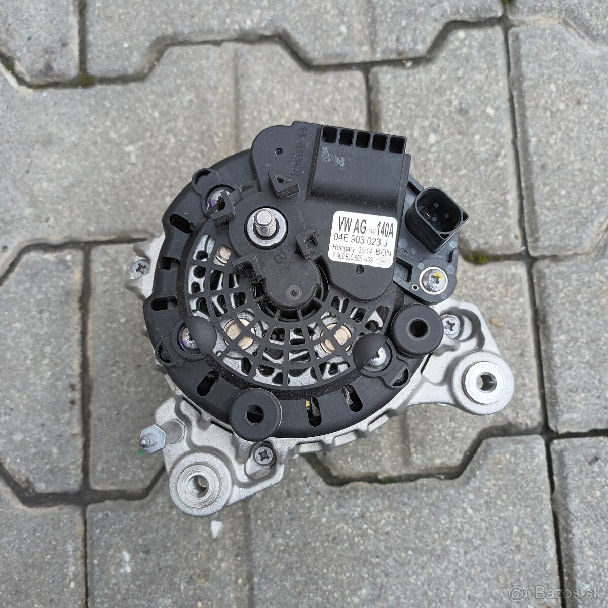 Predám nový alternator original VW 140A 04E903023J - 5