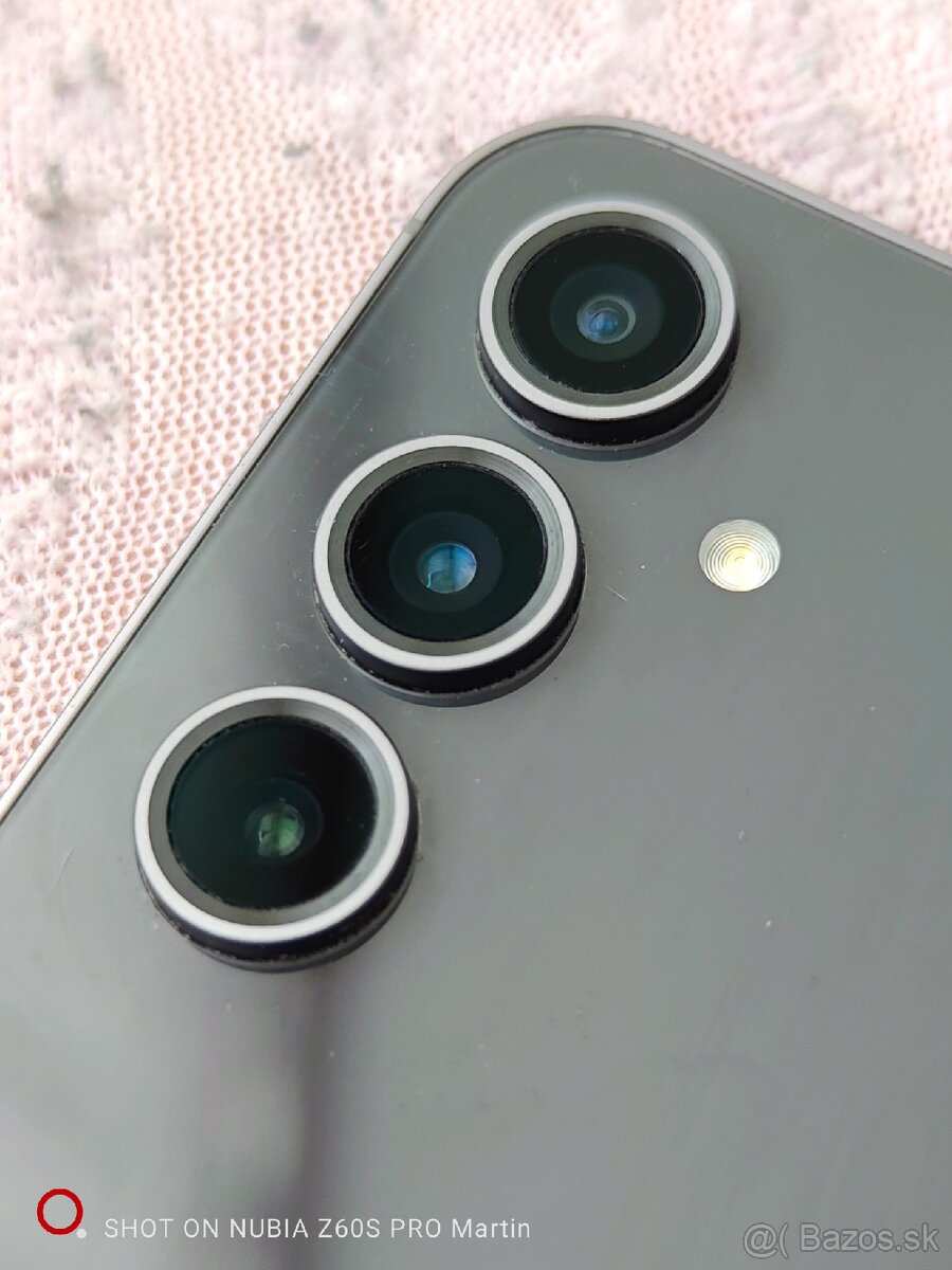 SAMSUNG Galaxy S23FE - 5