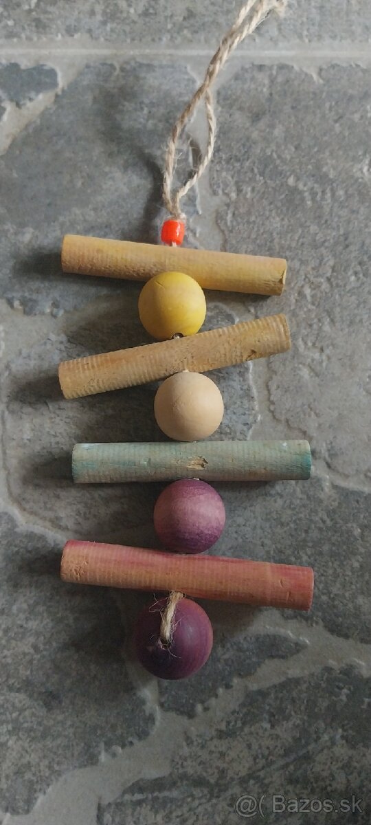 Hračky, veci pre papaggáje - 5