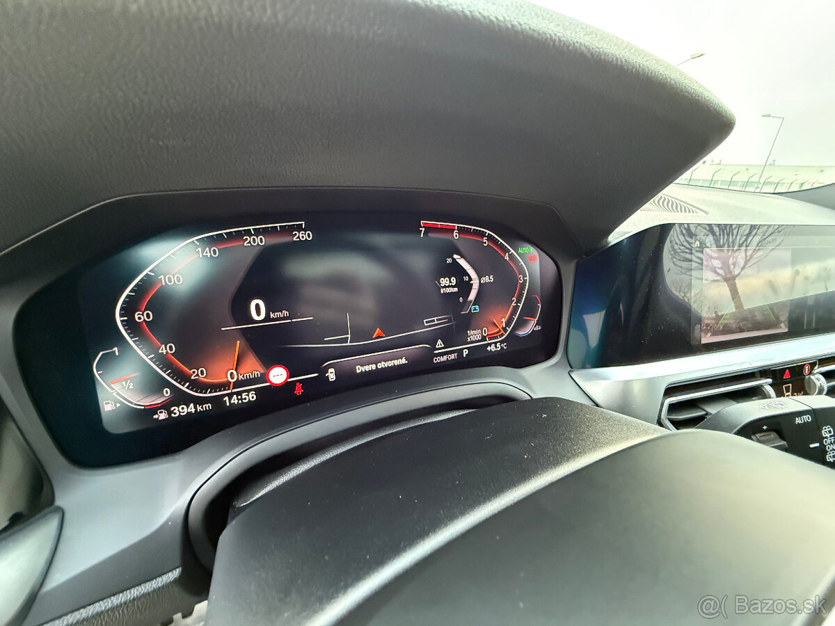 BMW 330i M-Sport - 5