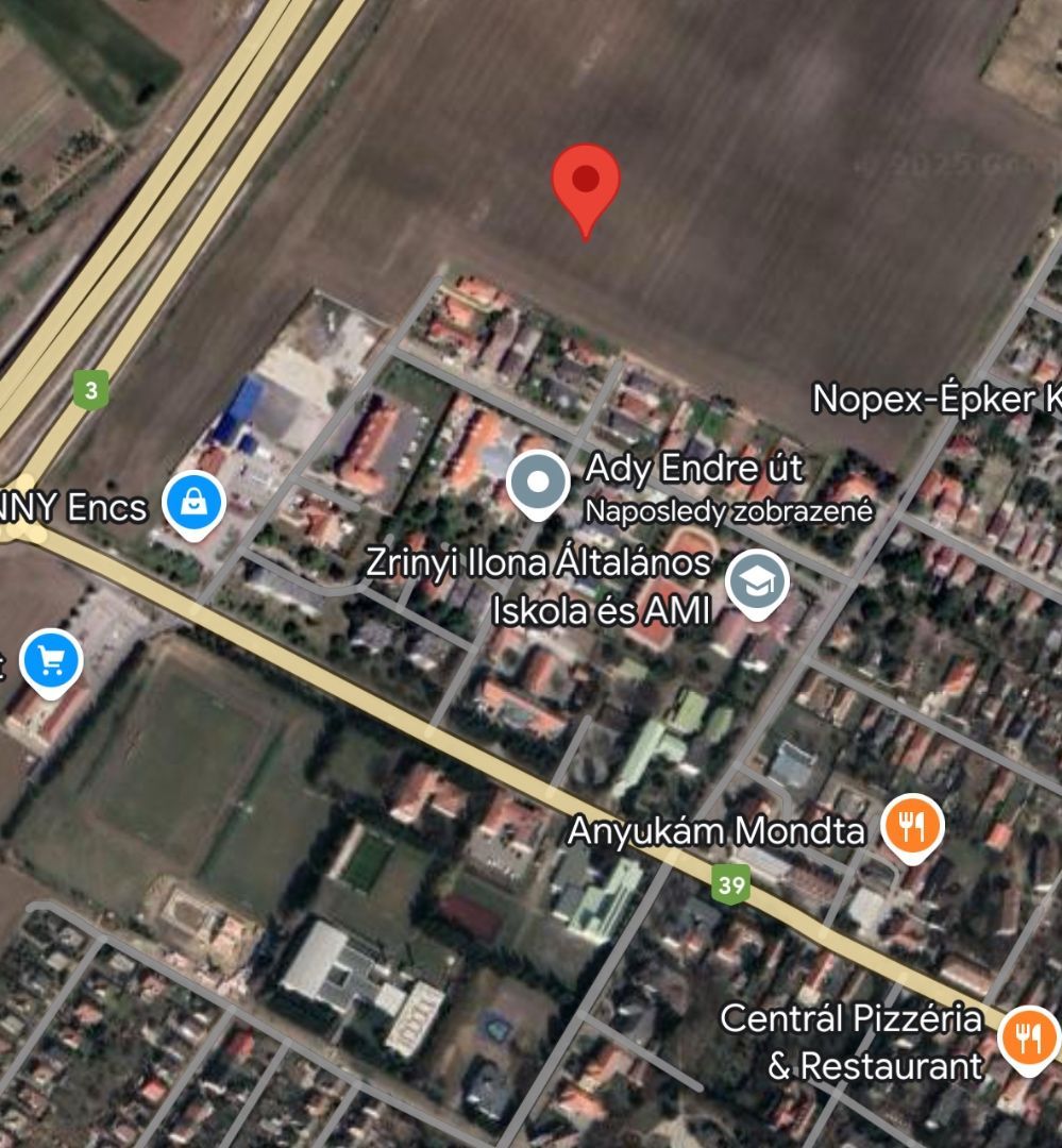 MAĎARSKO - ENCS STAVEBNÝ POZEMOK 1.000 M2, VŠETKY IS. - 5