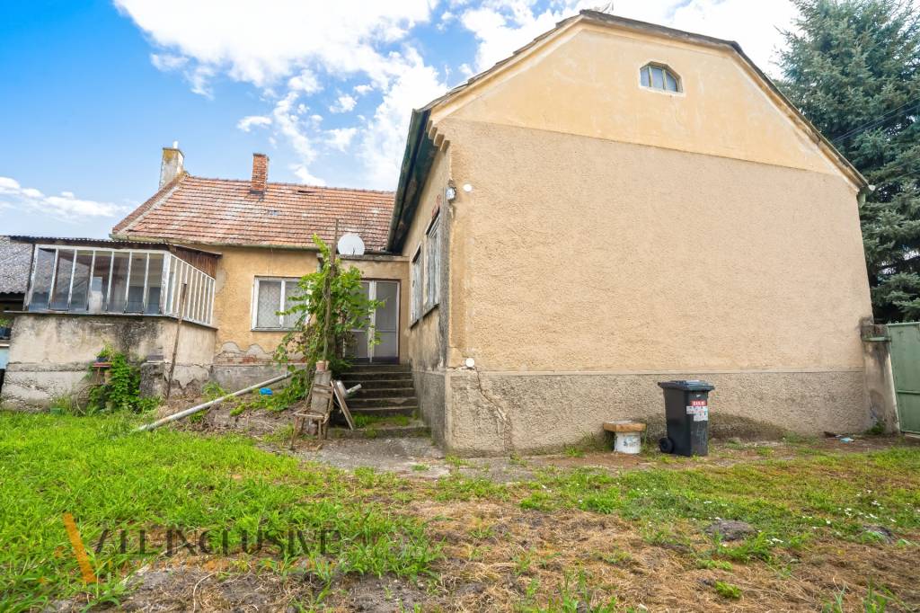 ALL INCLUSIVE | NA PREDAJ 38-ÁROVÝ STAVEBNÝ POZEMOK, BÁČ - 5