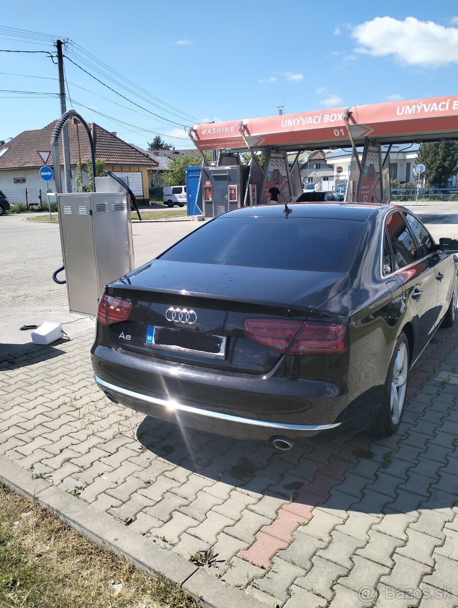 Audi A8 4,2 TDI - 5