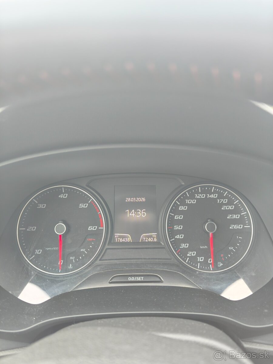 SEAT Leon FR 2.0 TDI 110kW - 5