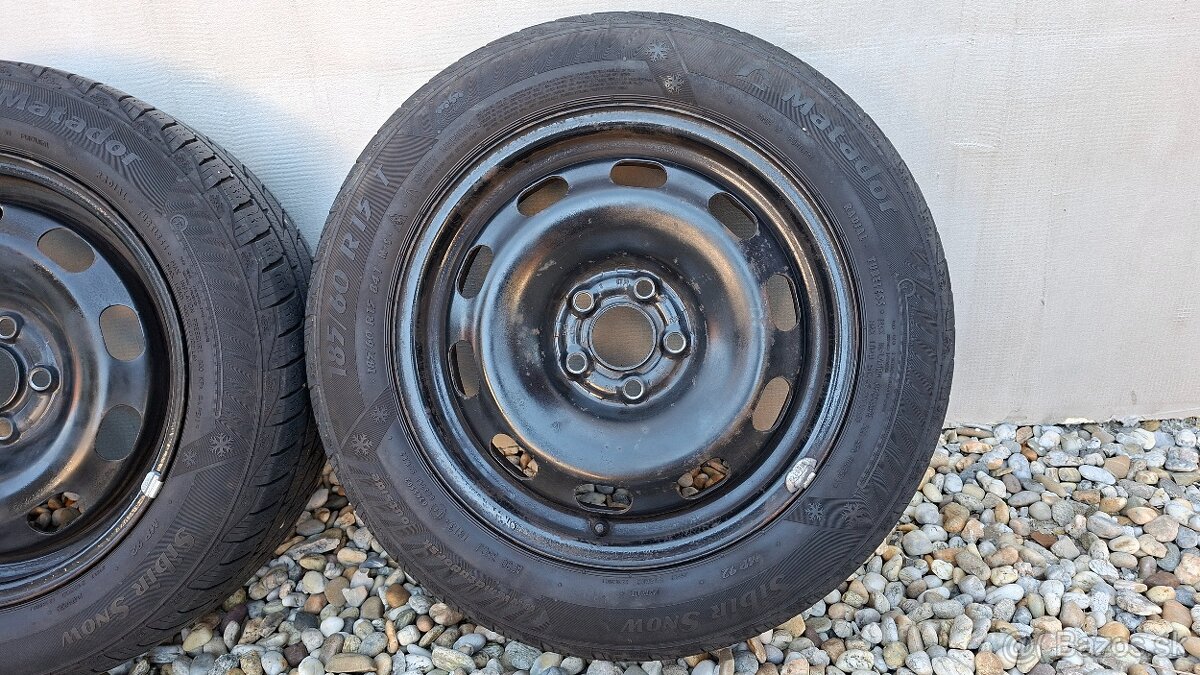 4x plechové disky 6Jx15 ET38 + zimné pneu 185/60 R15 - 5