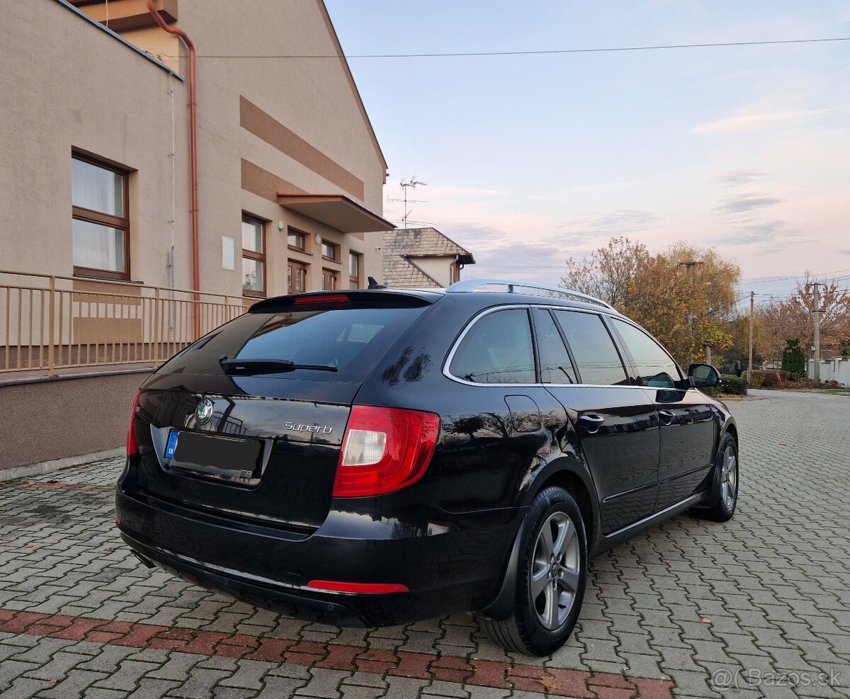 Škoda Superb Combi 2.0 TDI CR Laurin&Klement.R.V.2012. - 5