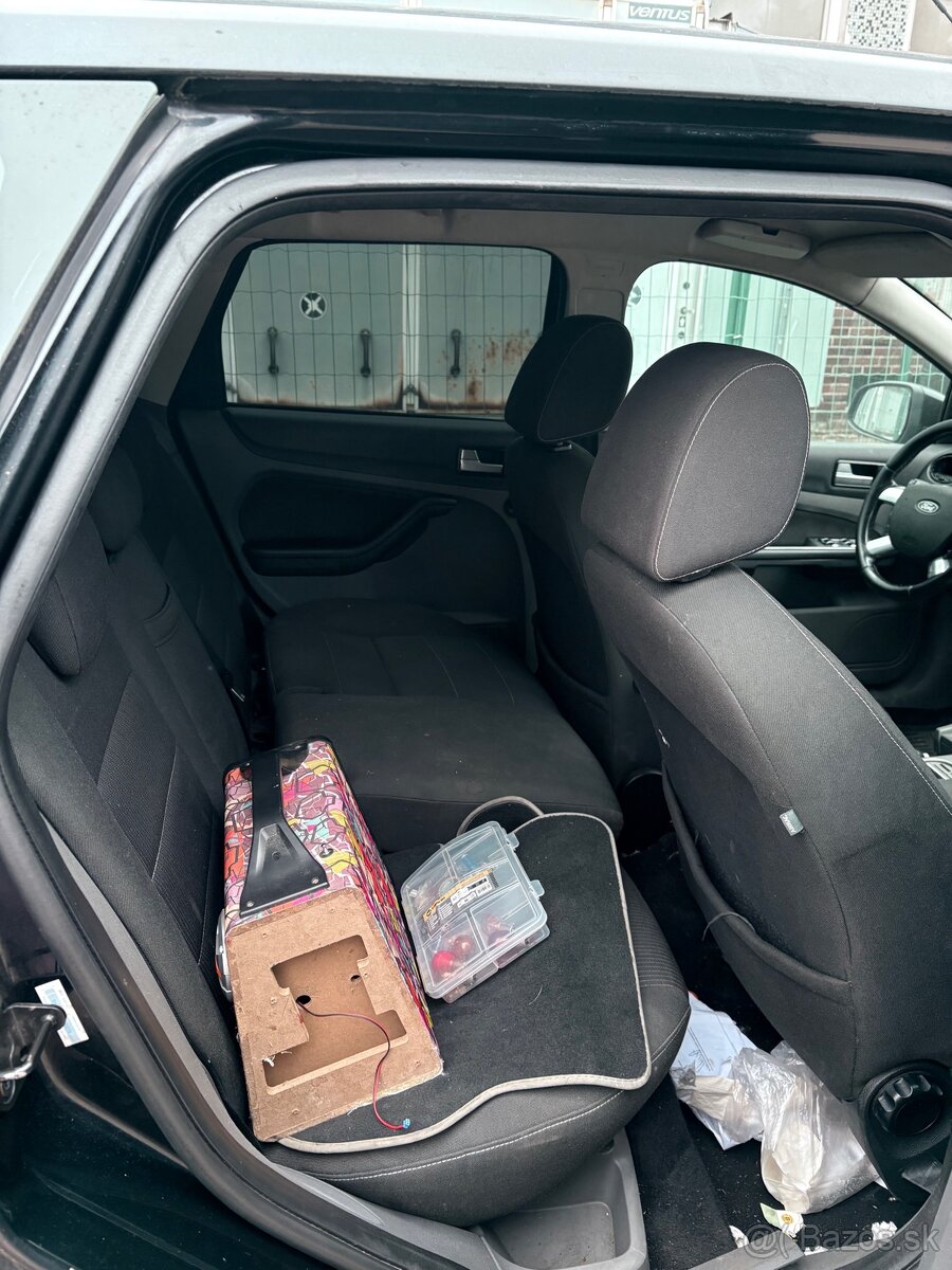 Ford Focus 1.6 – 74 kW – 2008 – Kombi - 5