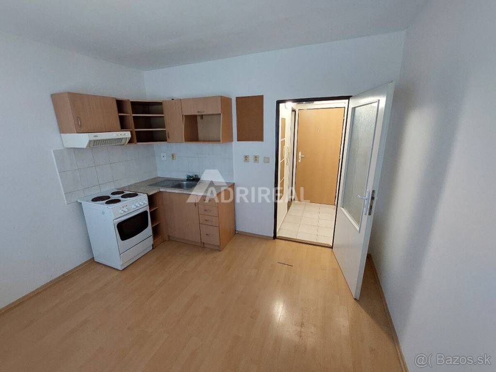 PREDAJ: 1i byt; 33,68 m2; Pribinova ul.; Zvolen; 98.500 € - 5