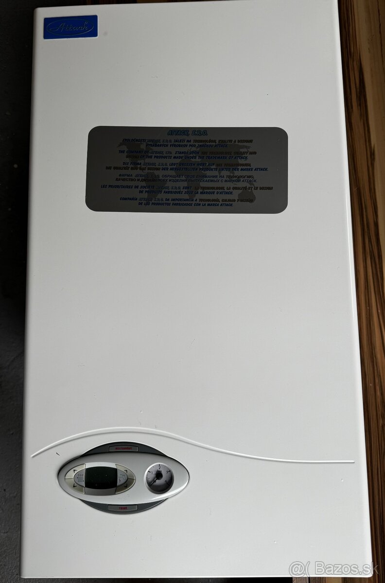 Plyn kotol na stenu attack - 5