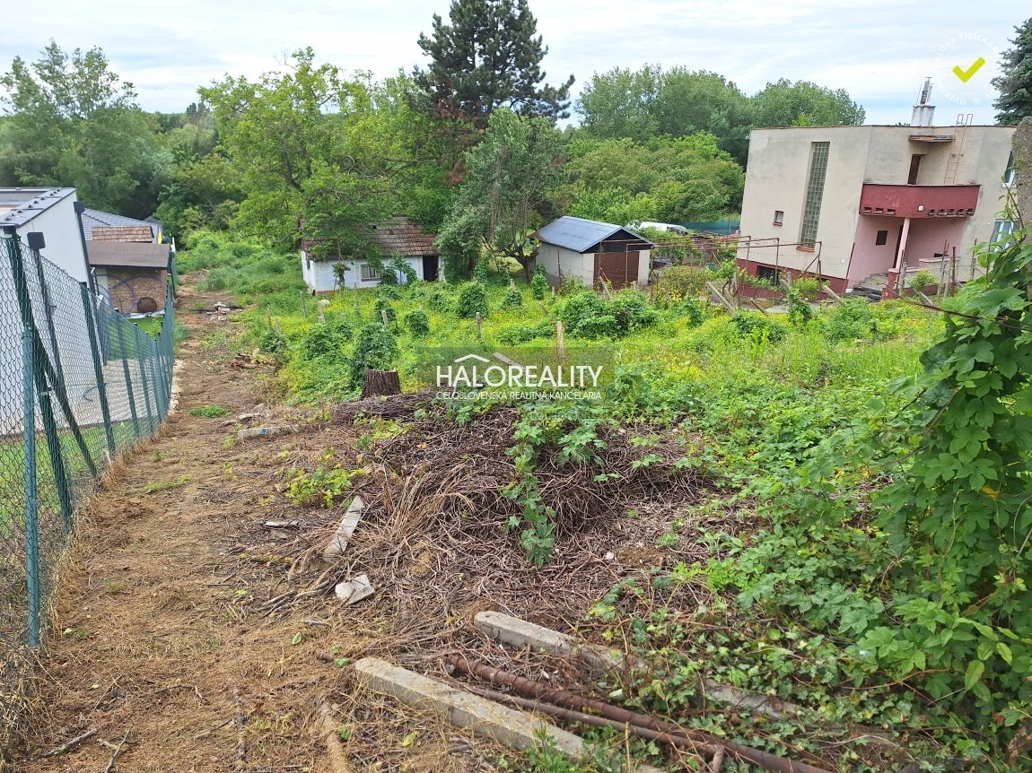 HALO reality - Predaj, pozemok pre rodinný dom 1927 m2 Šop - 5