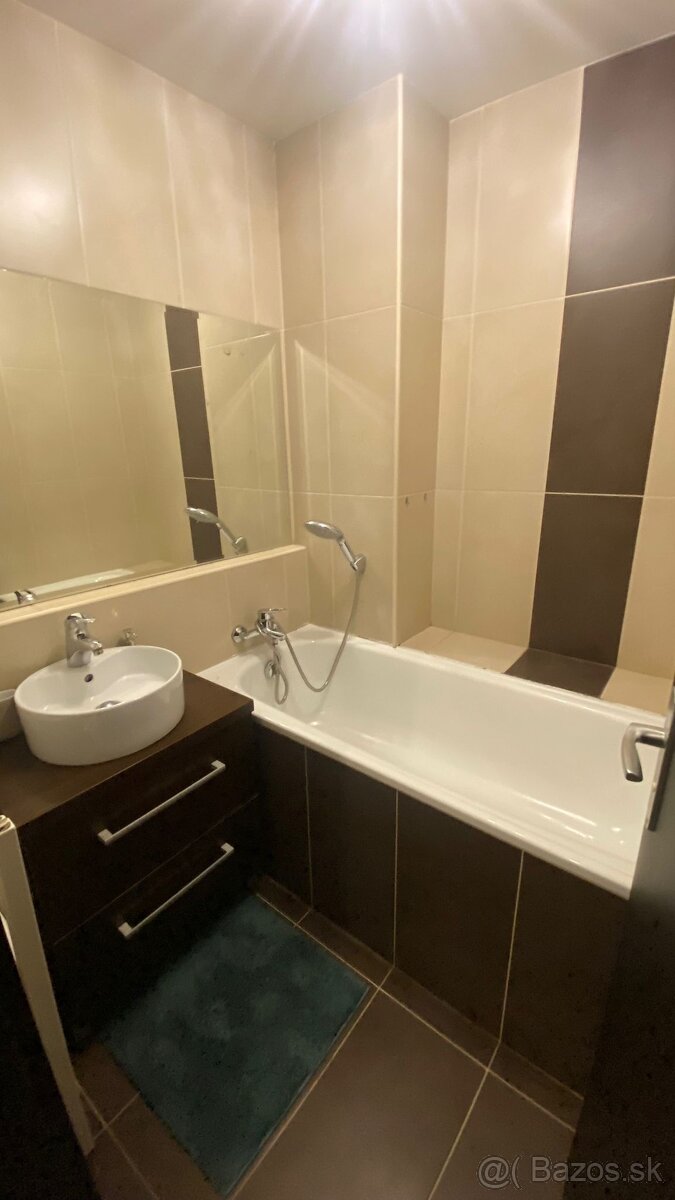 Prenájom bytu - Podunajské Biskupice - 5