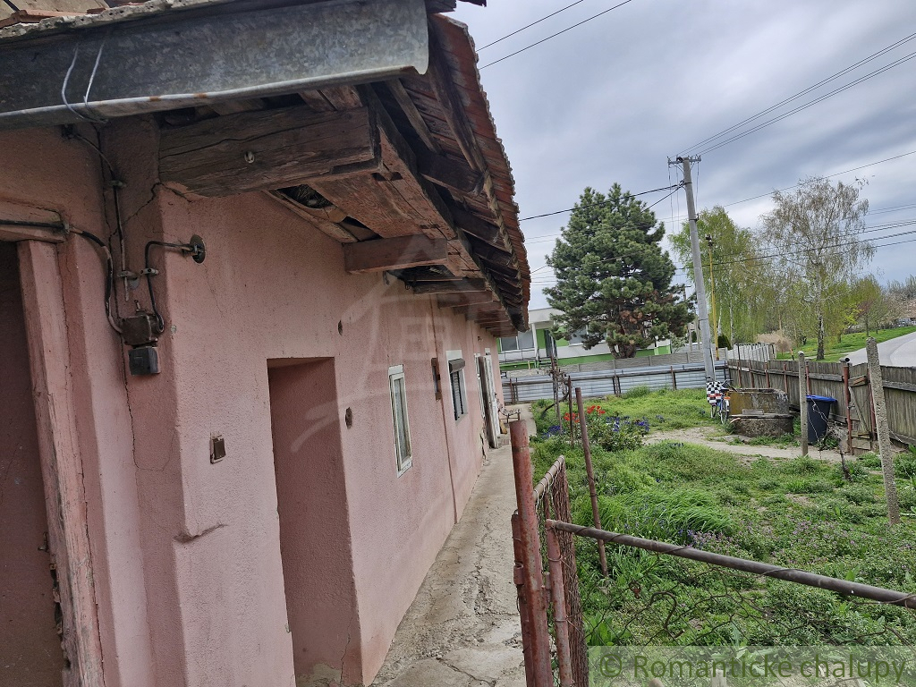 Chalupa na konci Tekovských Lužian - 5