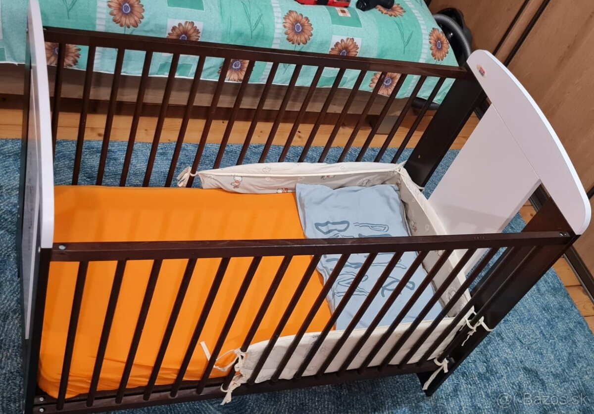 Drevená detská postieľka - 5