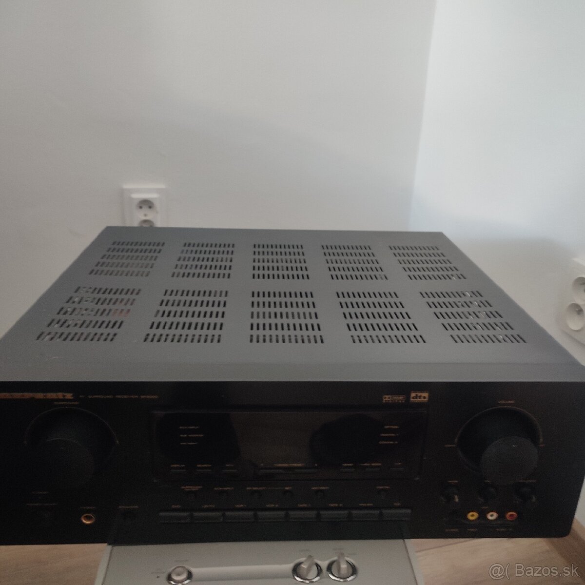 Marantz reseiver - 5