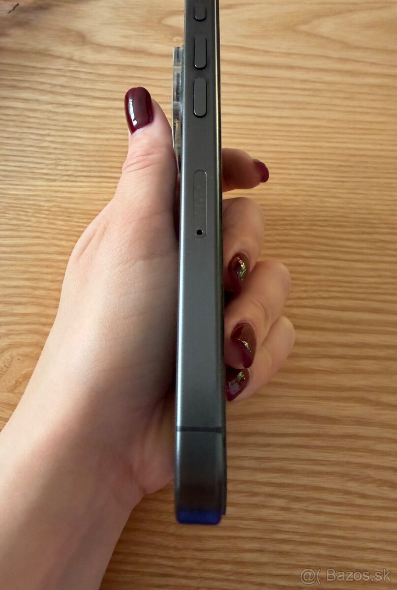 iPhone 15 Pro 256GB - 5