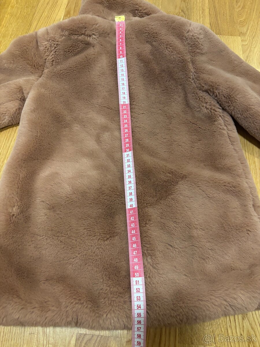 Dievčenský zimný kožuštek - 5