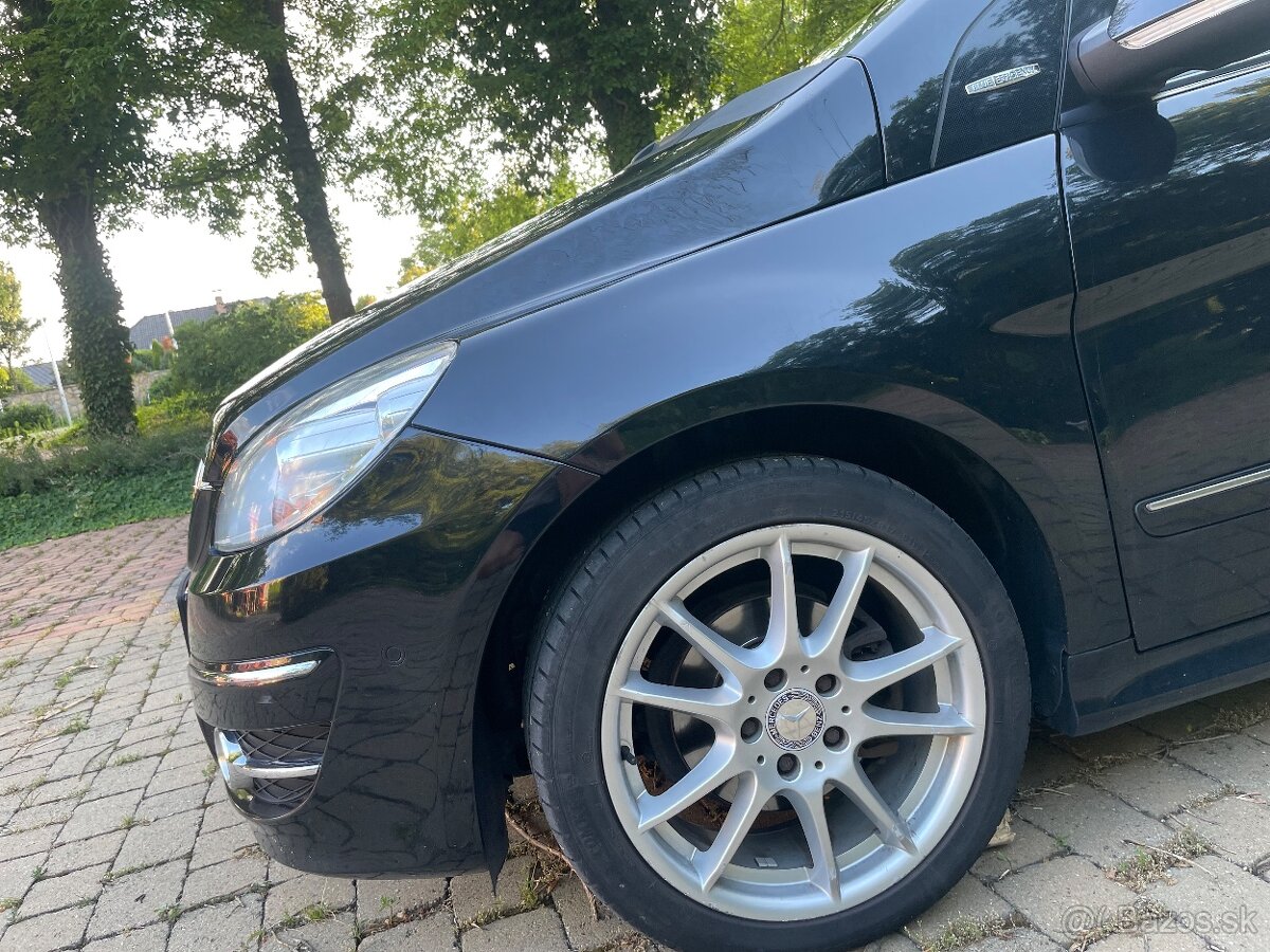 Mercedes-Benz B170 - 5